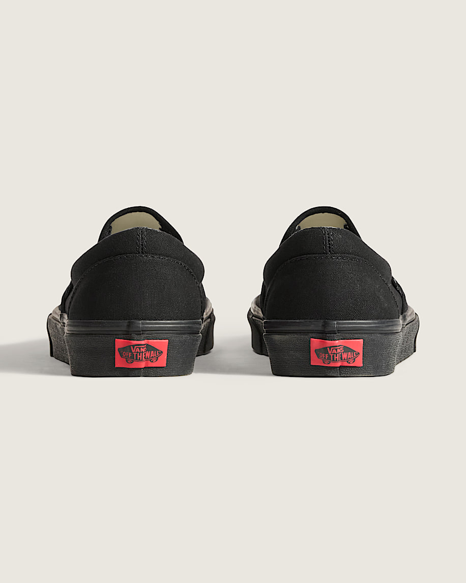 Classic SlipOn Shoe VANS Blackout ALT3