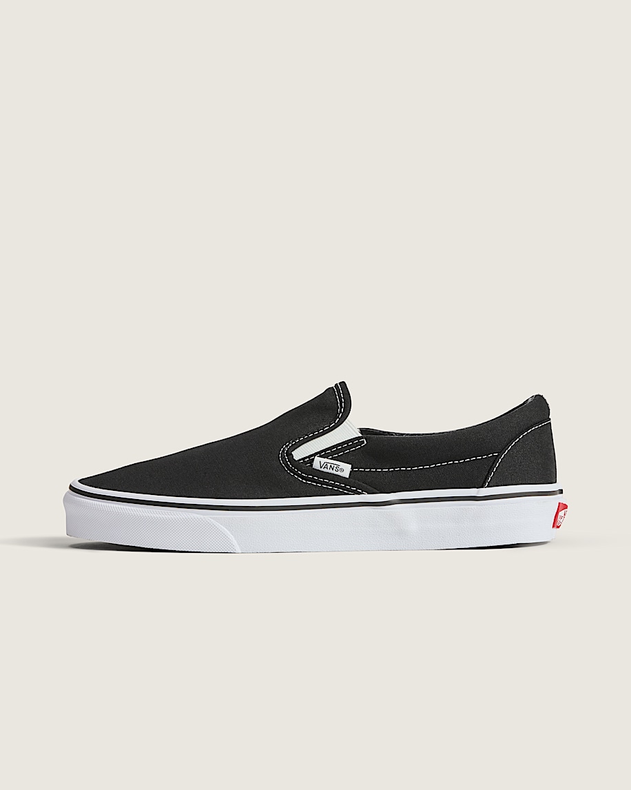 Classic SlipOn Shoe VANS Black HERO
