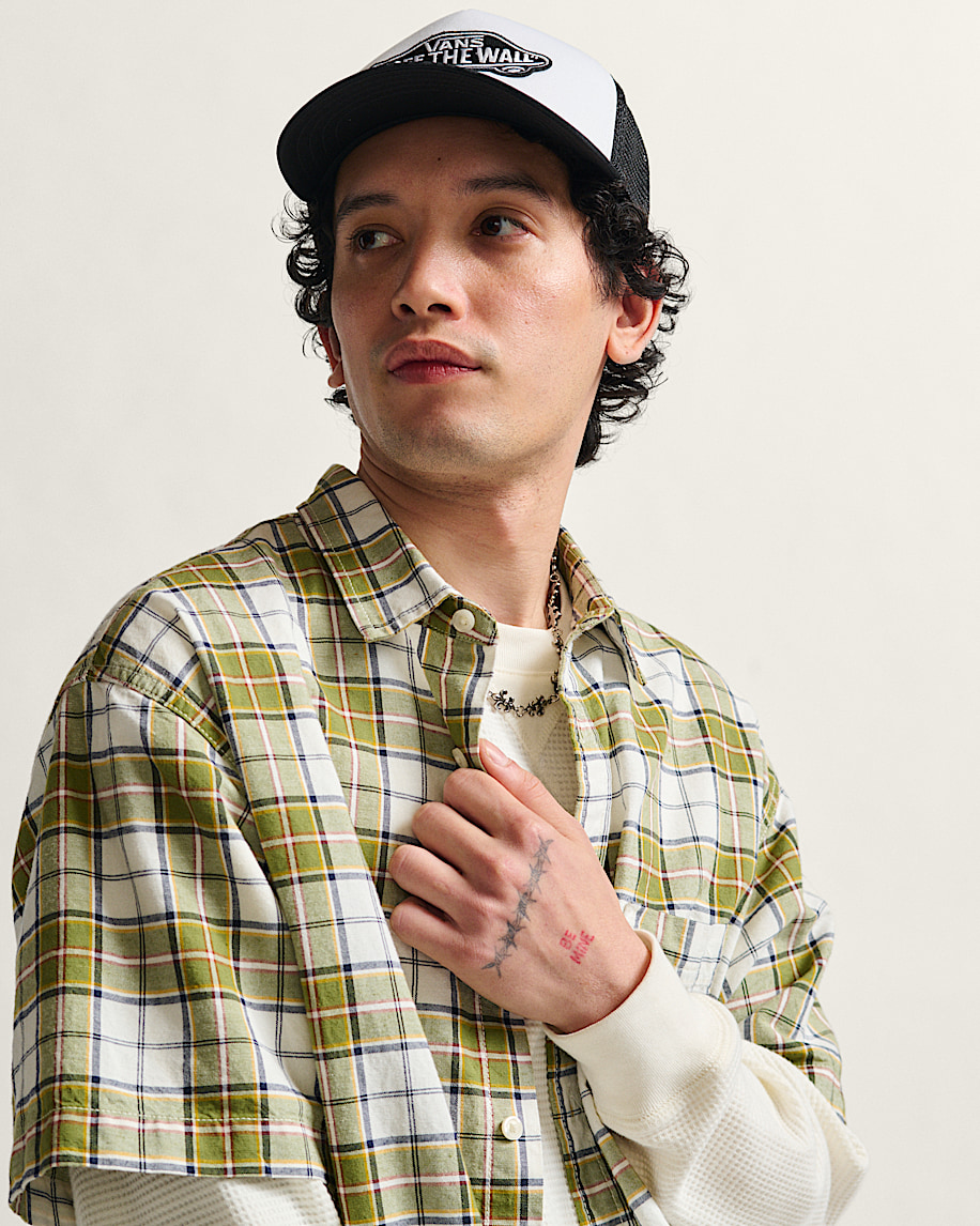 Classic Patch Trucker Hat VANS Black  White ALT2