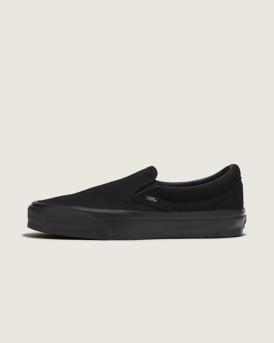 Premium SlipOn Shoe VANS Blackout HERO