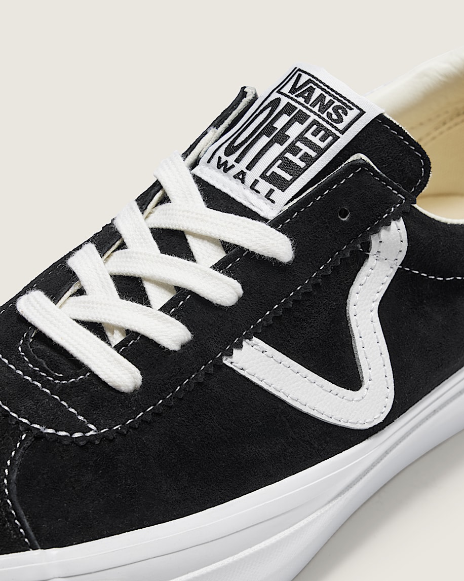 サンエスティバン　844631 Premium Sport 73 Shoe in Black | Vans