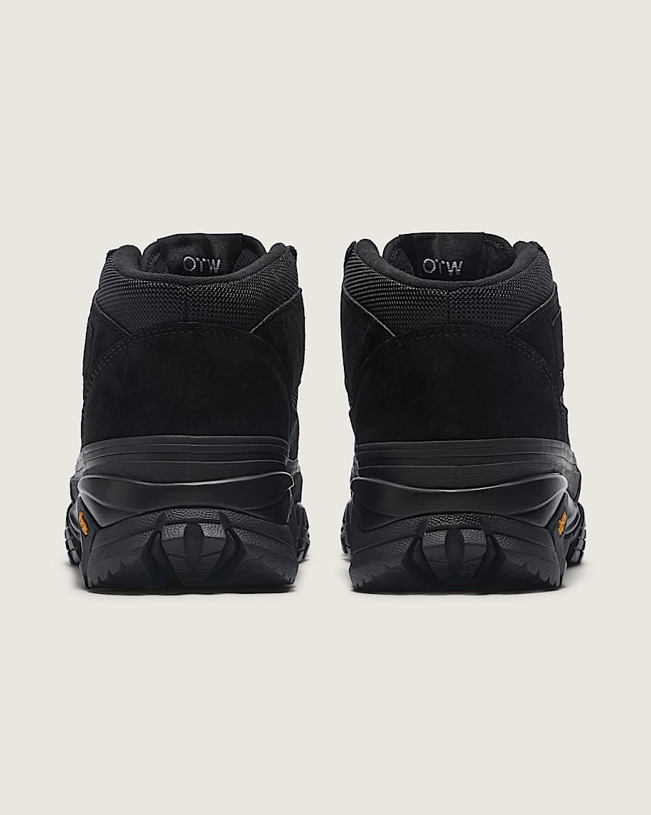 OTW Half Cab 33 Trail Vibram VANS Black ALT3