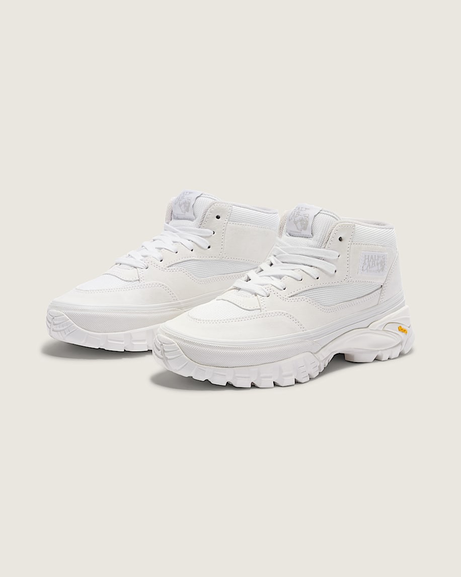 OTW Half Cab 33 Trail Vibram VANS Ivory White ALT1