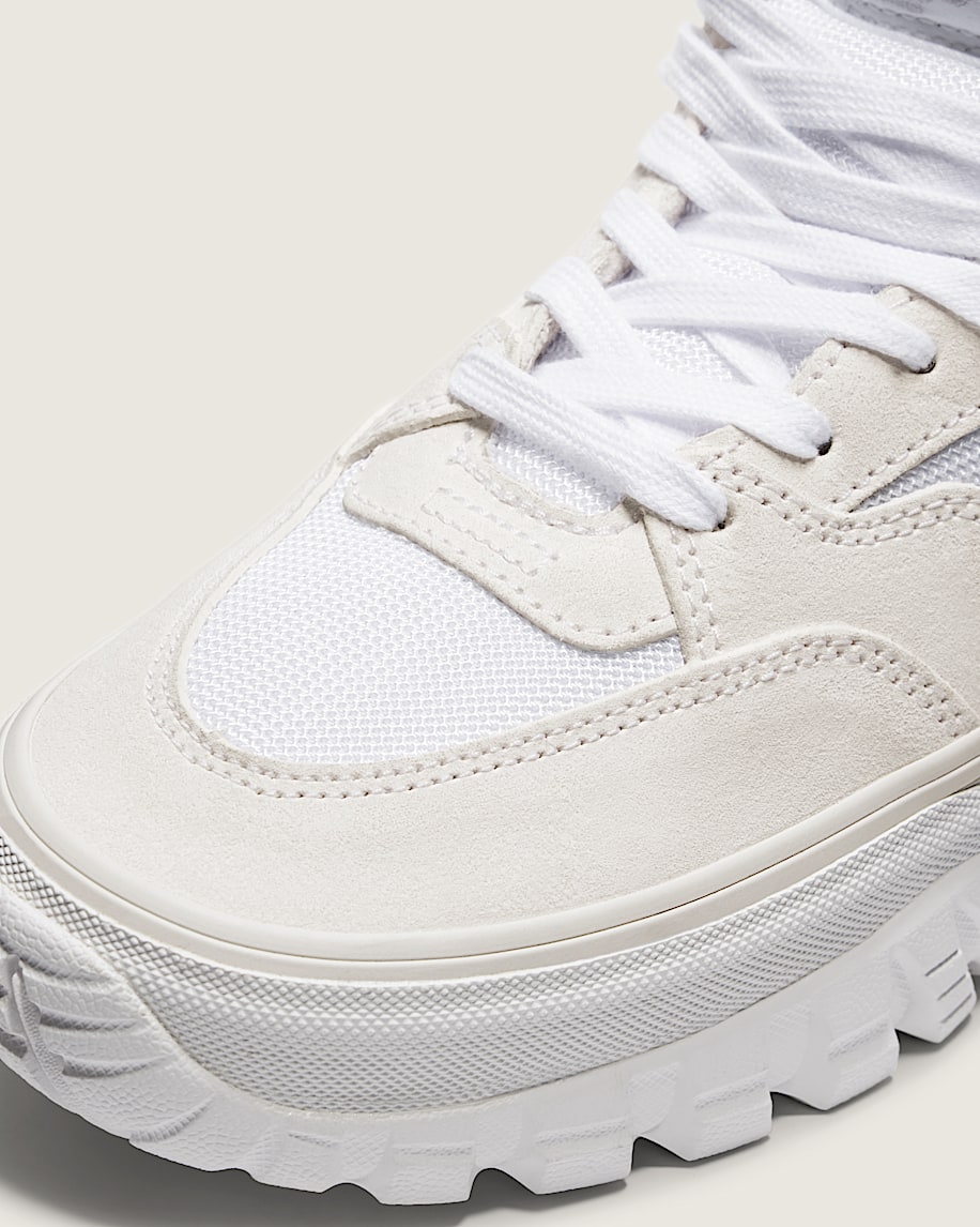 OTW Half Cab 33 Trail Vibram VANS Ivory White ALT6