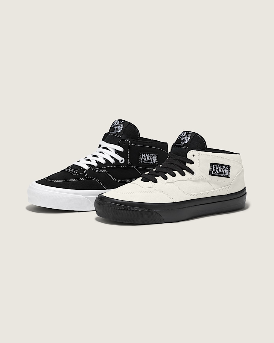 新品未使用　VANS Half Cab 25.5㎝ Premium Half Cab Shoe in Black / White | Vans