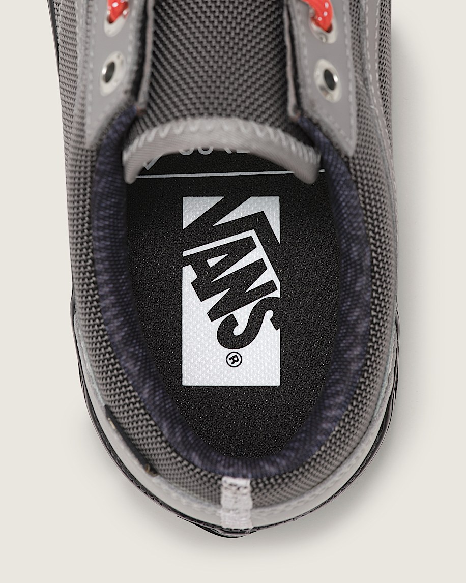 Premium Old Skool Gore-Tex Shoe - 5