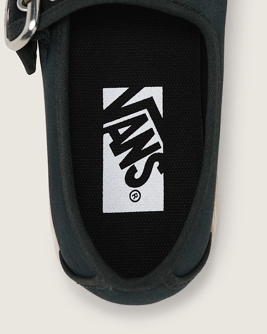 Premium Mary Jane Lowpro Shoe VANS Jet Set Black ALT4