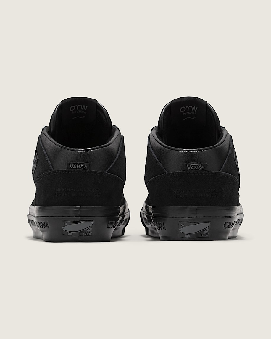 OTW by Vans X NEIGHBORHOOD Half Cab 33 VANS Black ALT3