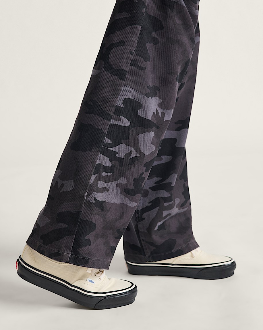 Premium Authentic Duck Canvas Shoe VANS White  Black ALT1