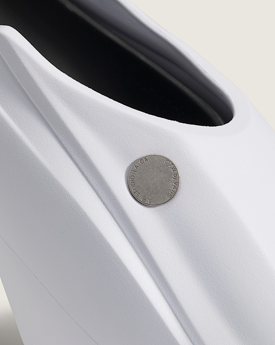 OTW by Vans X SR STUDIO LA CA Clog VANS White  Black ALT4