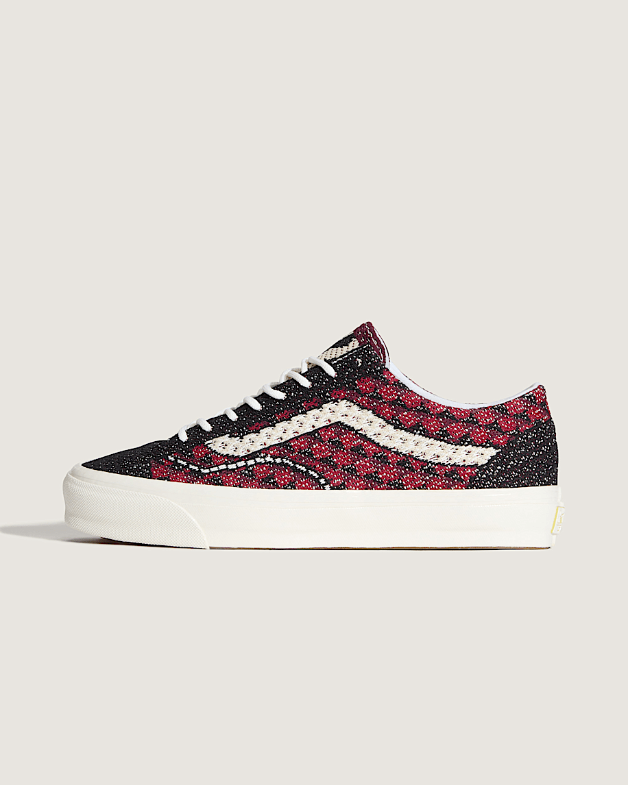 Premium Old Skool Shoe VANS Geo Check Bordeaux Red HERO