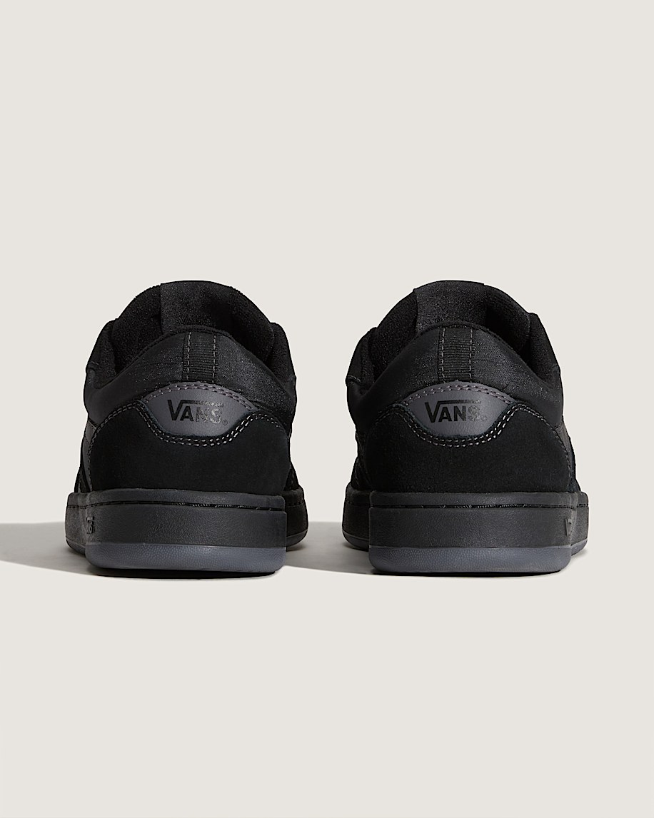 Cruze 30 Shoe VANS Blackout ALT3