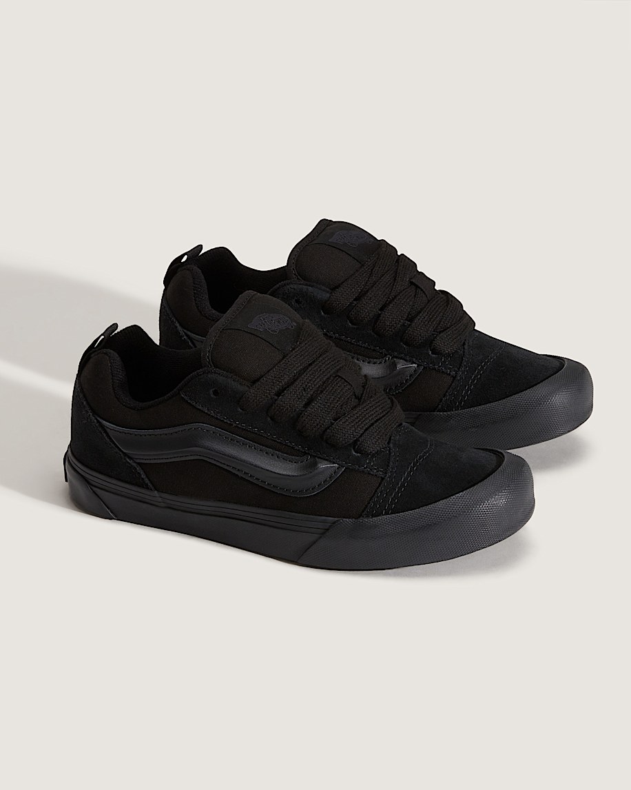 Big Kids Knu Skool Shoe VANS Triple Black ALT1