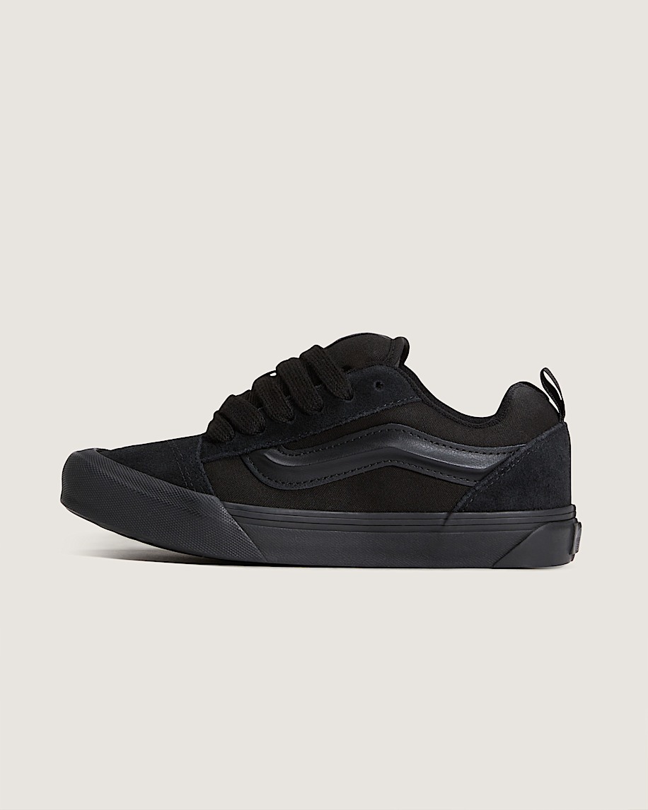 Big Kids Knu Skool Shoe VANS Triple Black HERO