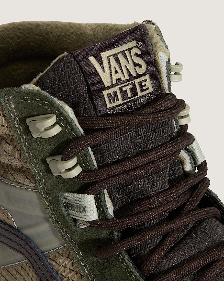 Sk8-Hi GORE-TEX Insulated Shoe - 7