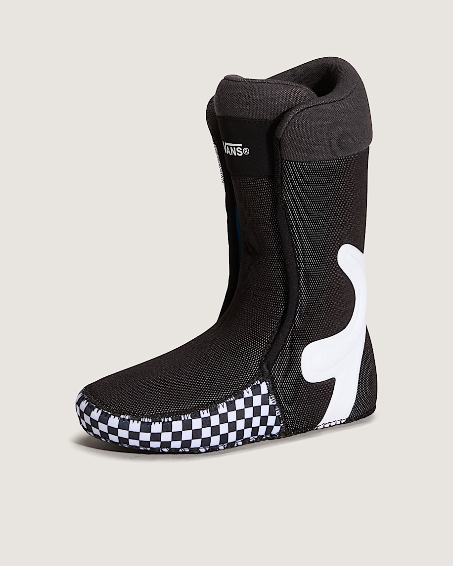 Women's Hi-Standard Pro Snowboard Boot in Black / White | Vans