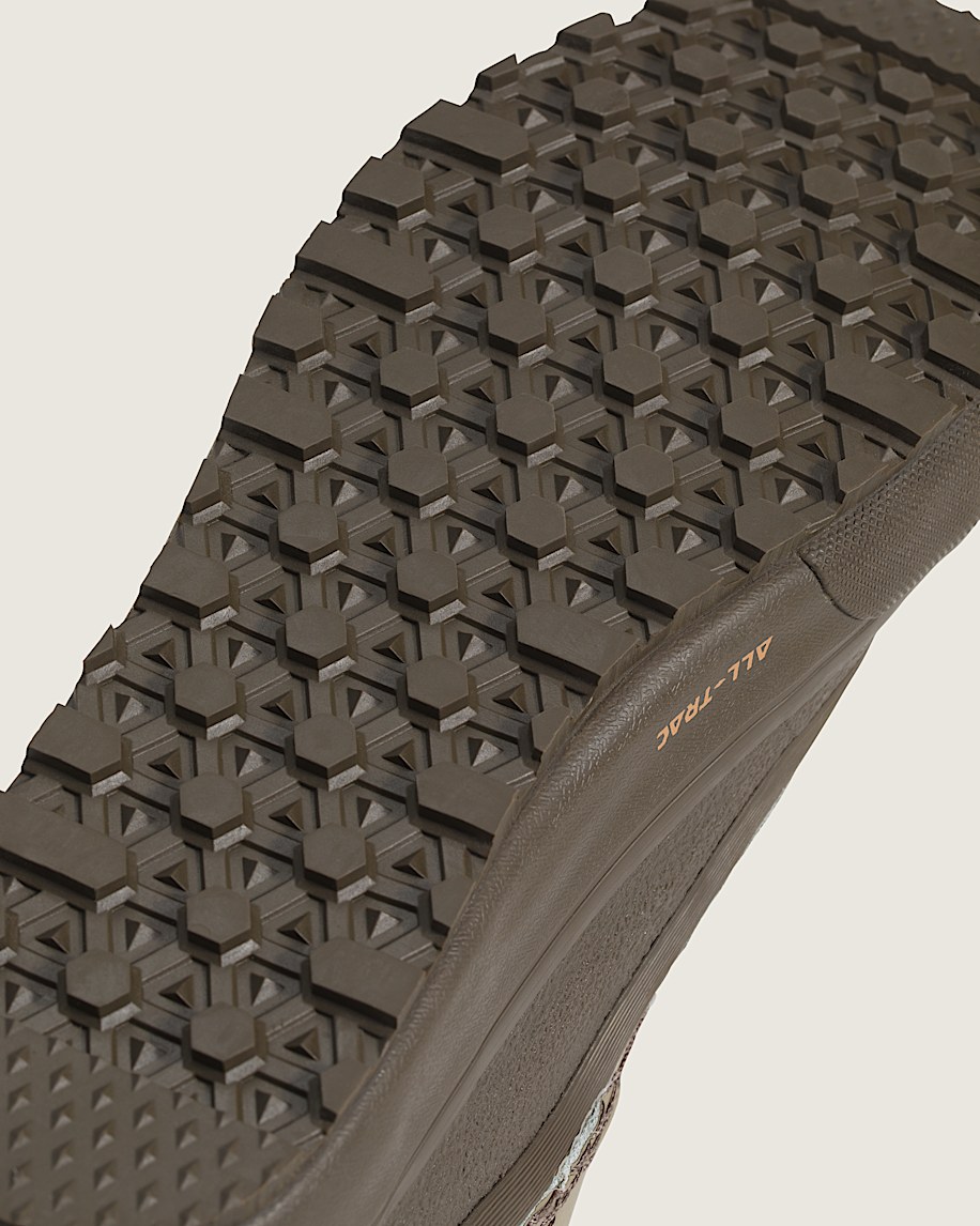 Standard Mid Chelsea Waterproof Boot VANS Bay Leaf Green ALT4