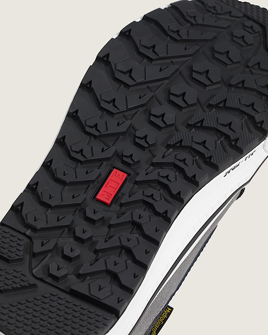 Sk8Hi Waterproof Insulated Shoe VANS Grey  Black ALT4