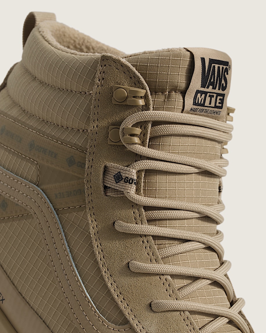 Sk8-Hi GORE-TEX Insulated Shoe in Incense Brown | Vans