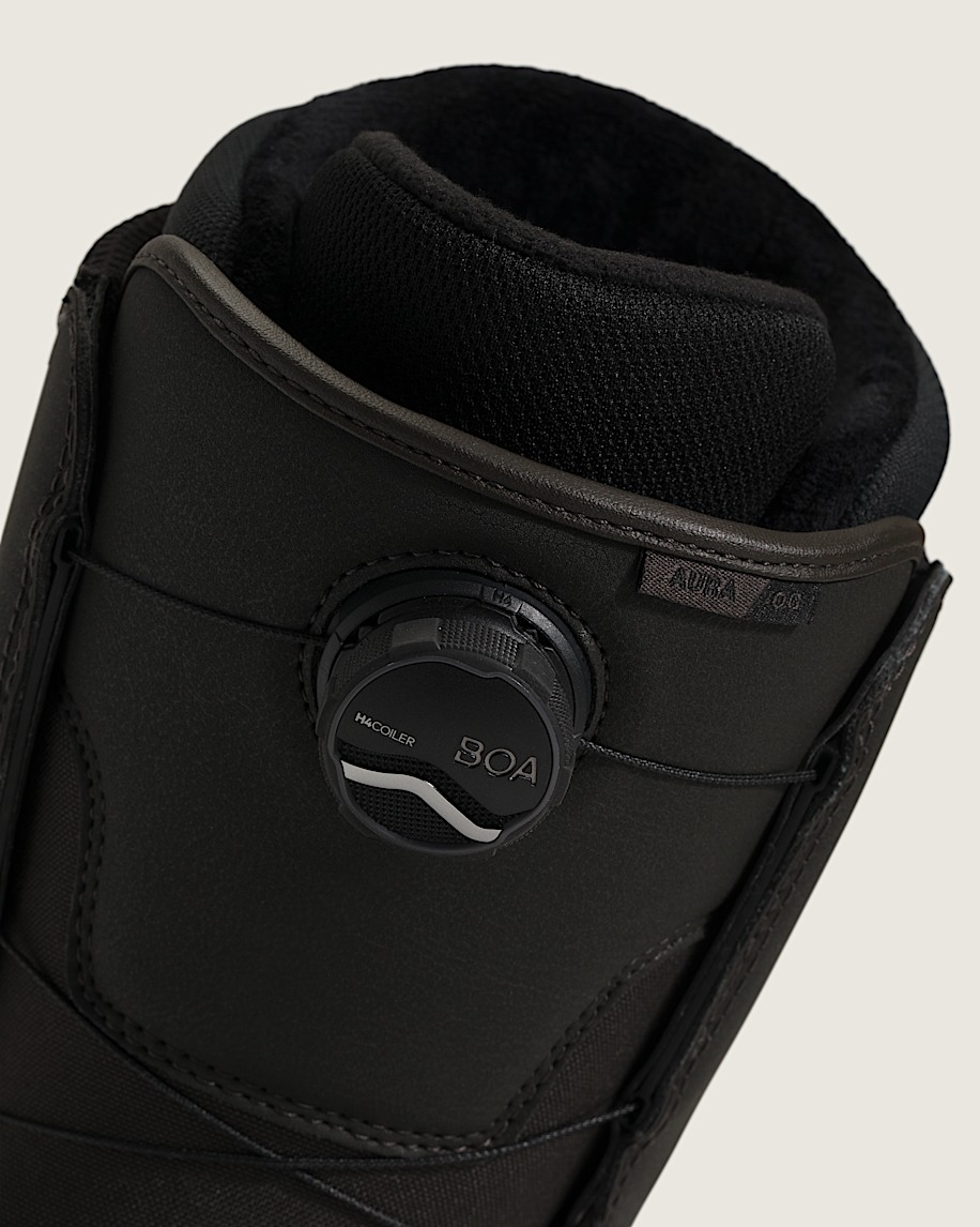 Aura OG Snowboard Boot in Faded Black | Vans