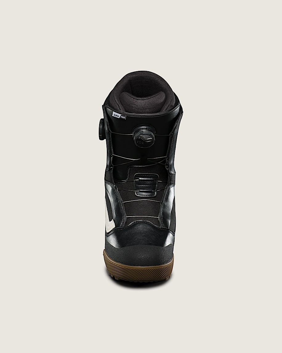 Aura Pro Snowboard Boot in Black / Gum | Vans