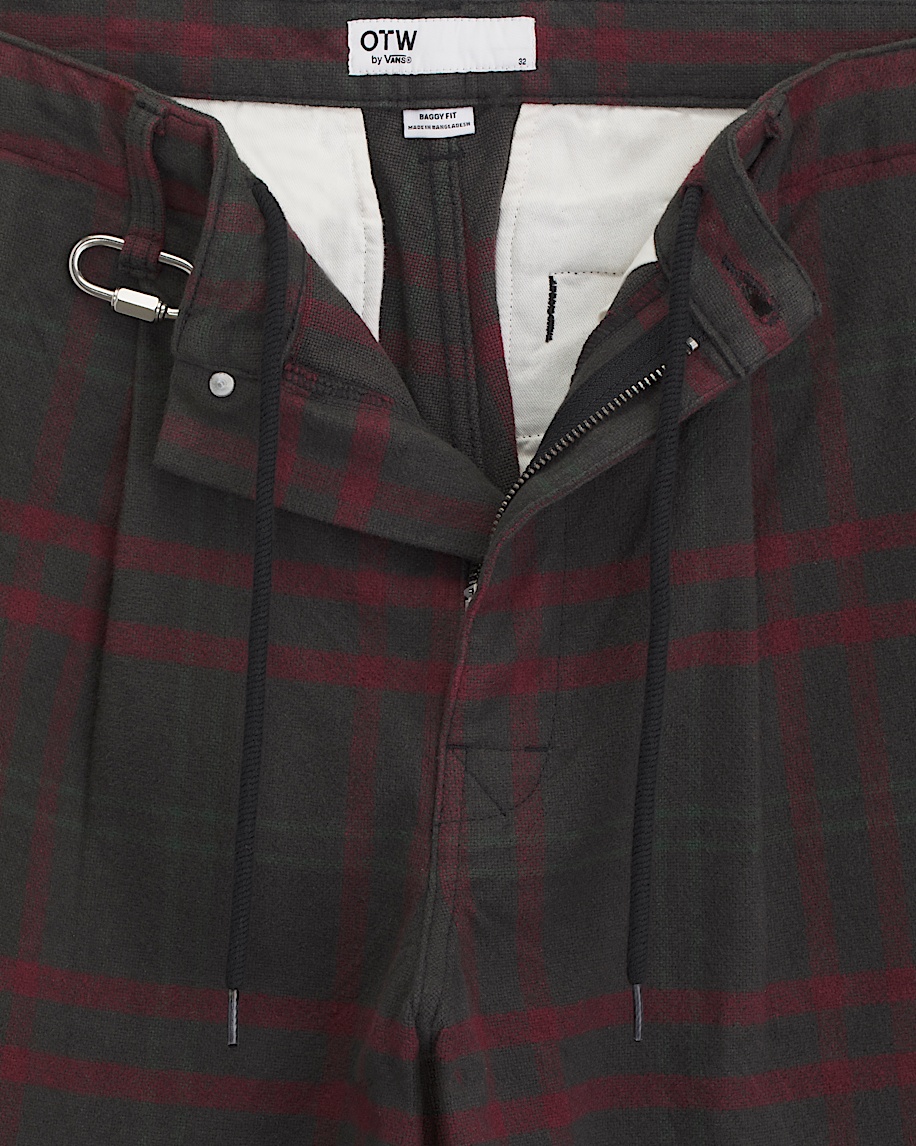 OTW Cruise Pleated Pants VANS Black  Red ALT5