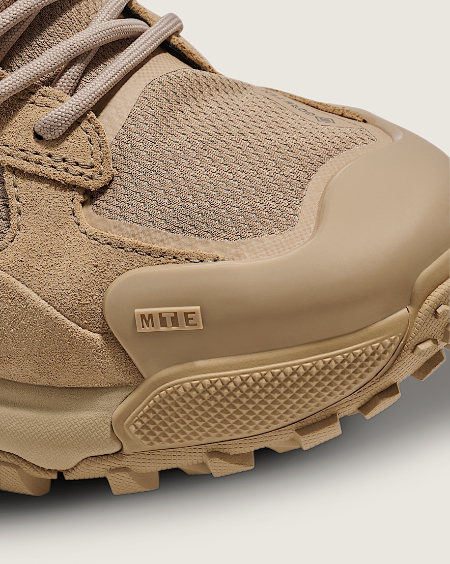 Crestline GORE-TEX Shoe in Khaki Brown | Vans