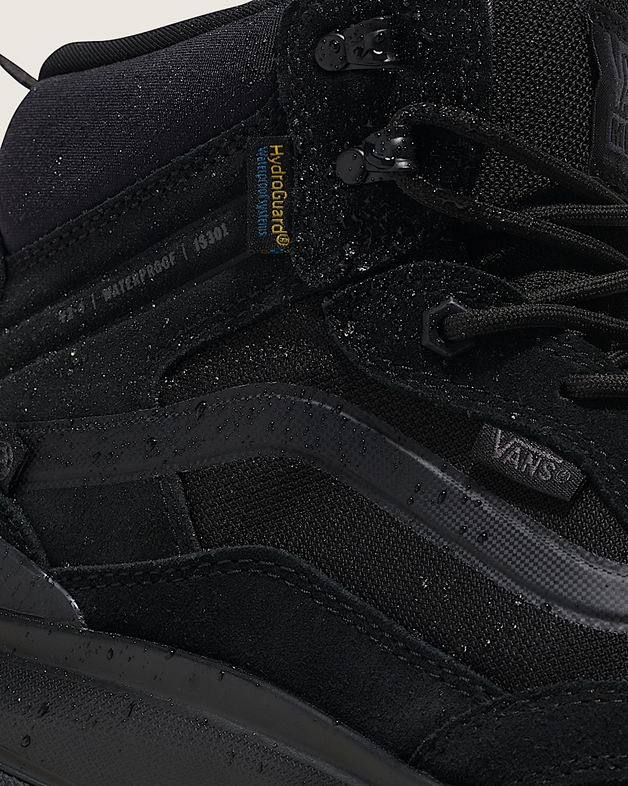 Crestline Waterproof Shoe VANS Black ALT7