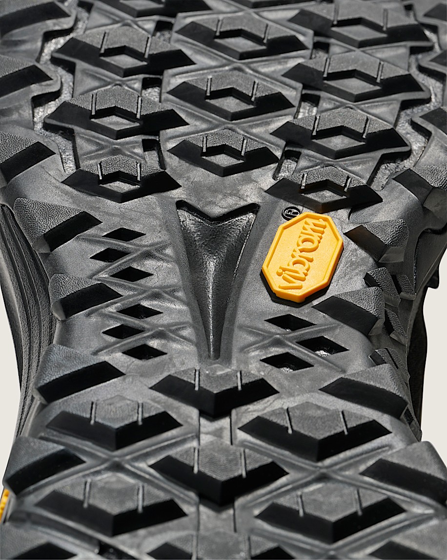 Crosspath XC Shoe VANS Black  Grey ALT4