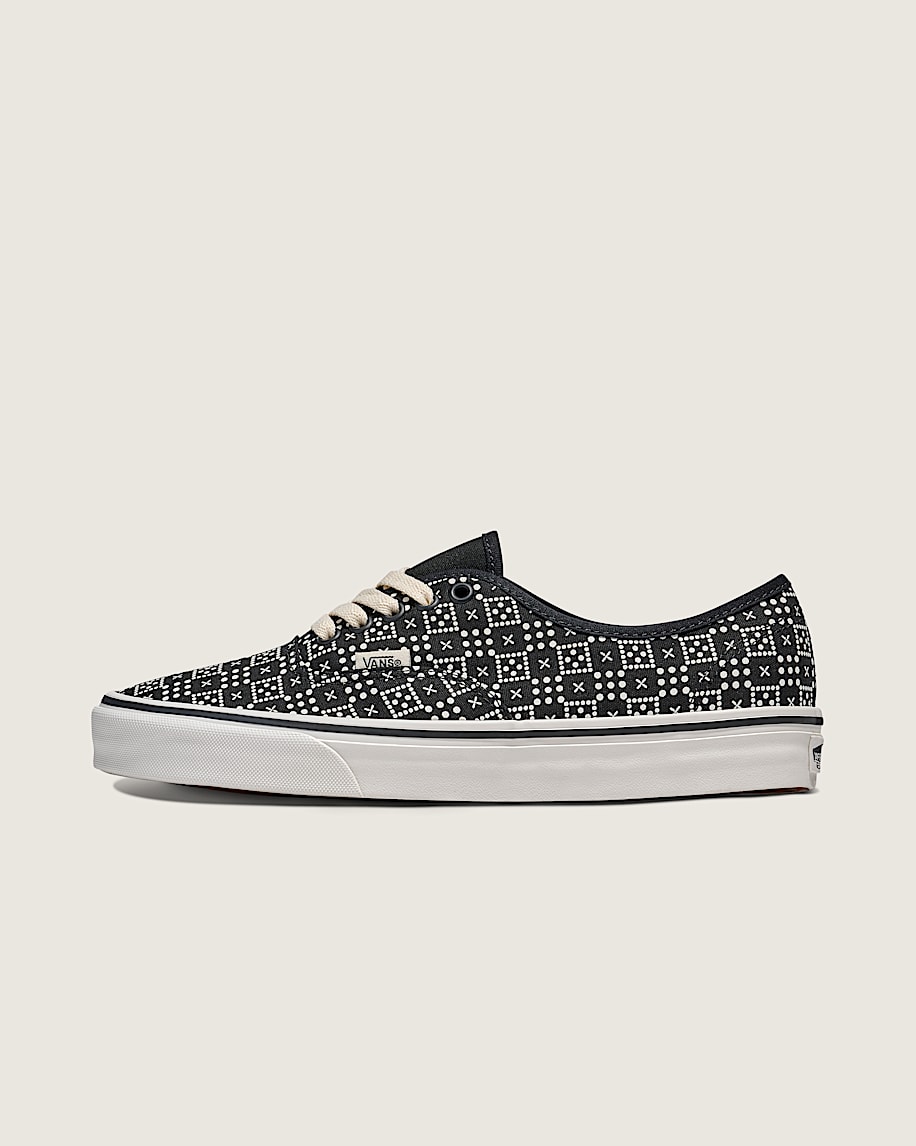 Chaussure Authentic VANS Noir  Pois Checker HERO