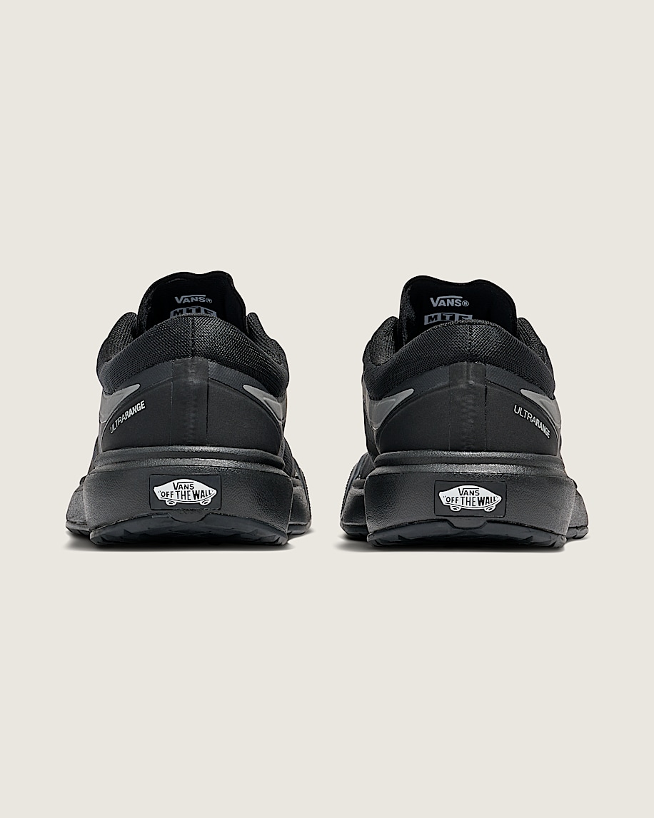 UltraRange 20 Shoe VANS Blackout ALT3