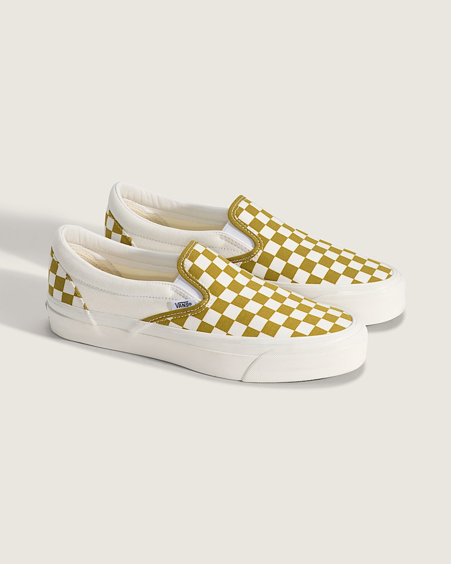 Premium Classic SlipOn Checkerboard Shoe VANS Checkerboard Burnt Gold Yellow ALT1