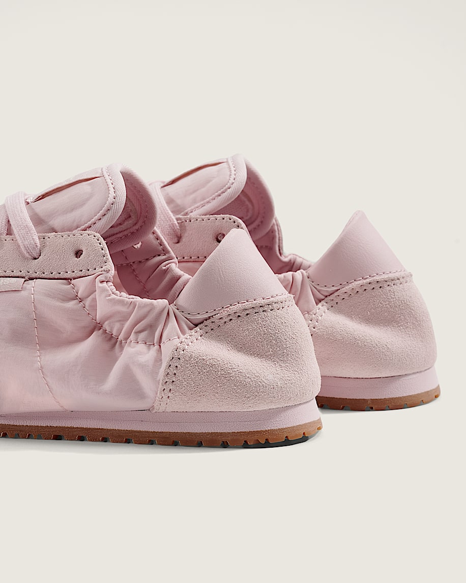 Super Lowpro Collapse Shoe VANS Pale Petal Pink ALT5