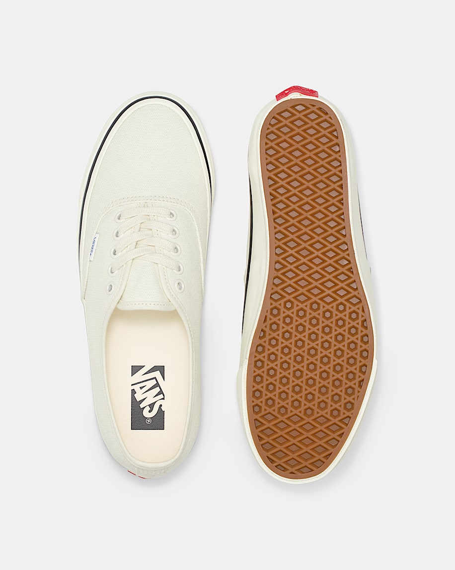 Premium Authentic Shoe in Marshmallow White | Vans
