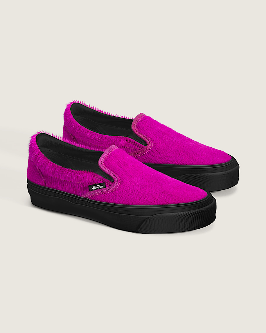 Premium Classic Slip-On Shoe in Fuchsia Pink | Vans