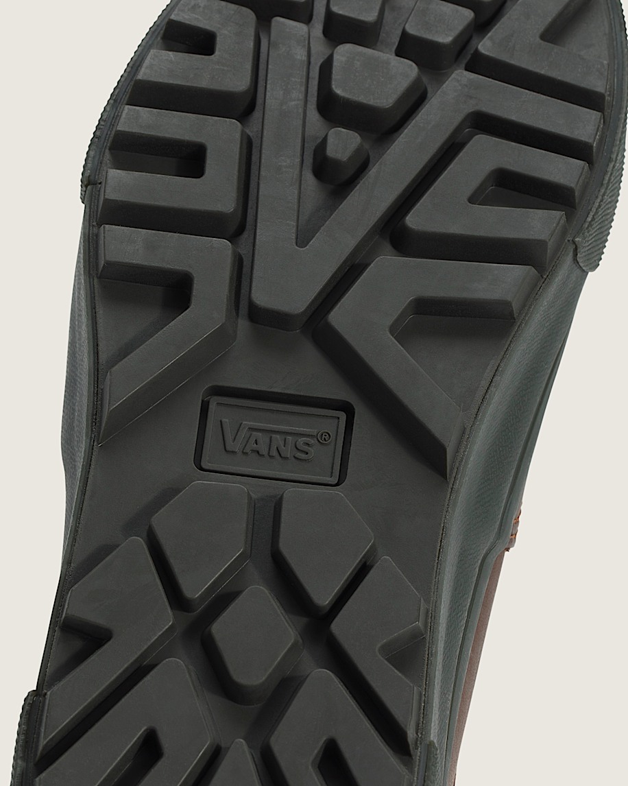 Premium Authentic V-Lug Shoe - 5