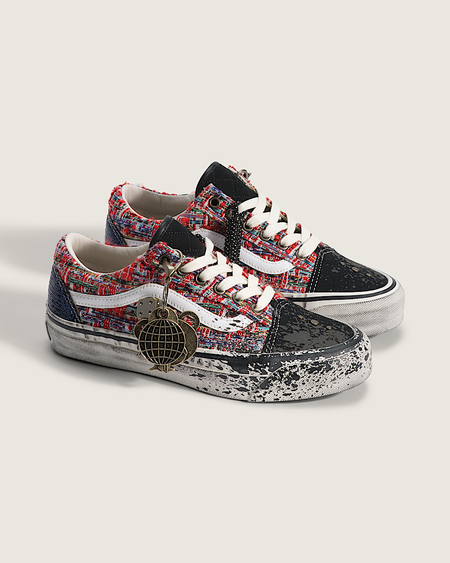 Premium Old Skool Shoe VANS Red  Black ALT1