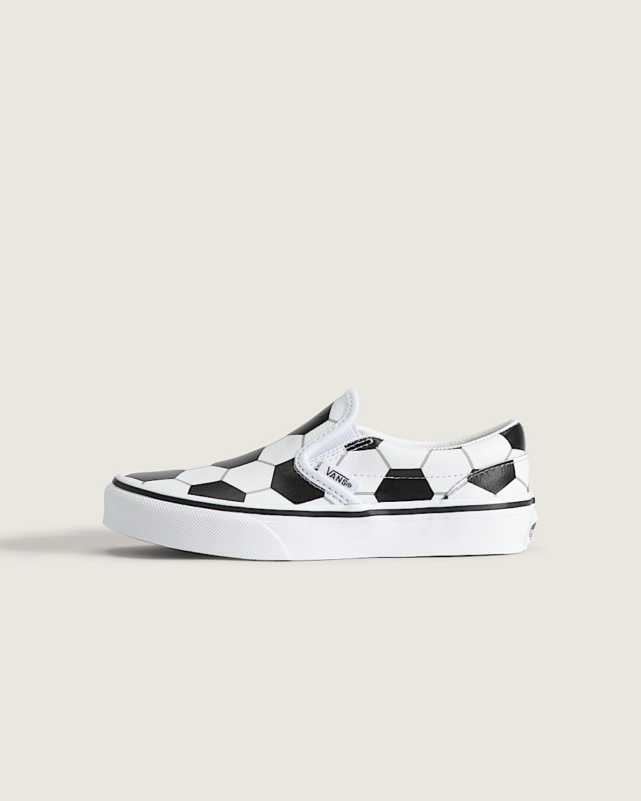 Little Kids Classic SlipOn Shoe VANS Soccer Black  White HERO