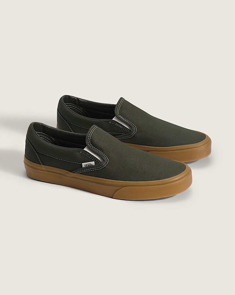 Classic SlipOn Shoe VANS Gum Obsidian Fern Green ALT1