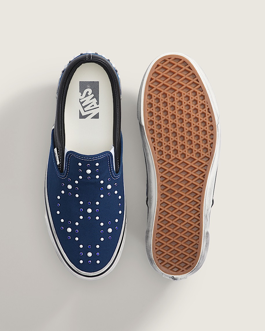 Premium Classic SlipOn Shoe VANS Indigo Blue ALT2