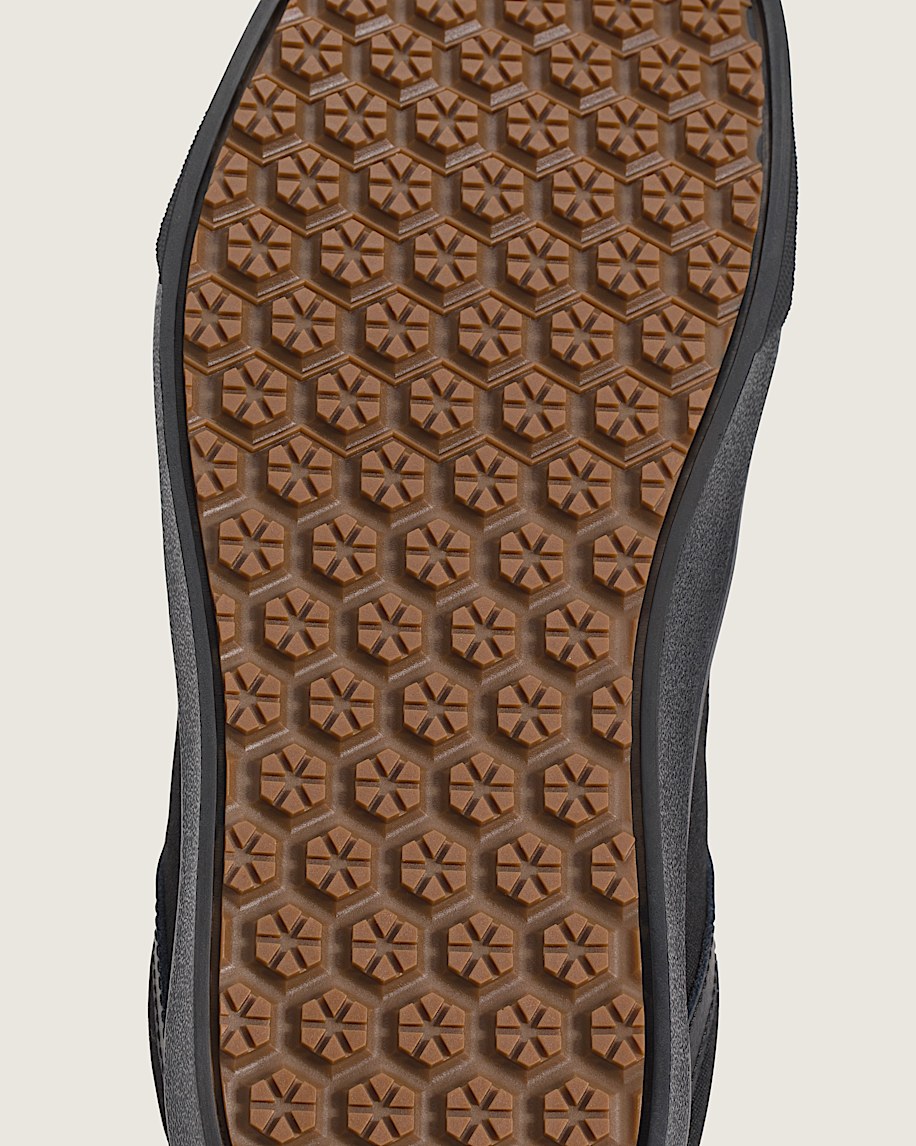 Old Skool Made for the Makers Shoe VANS Gum Black ALT4