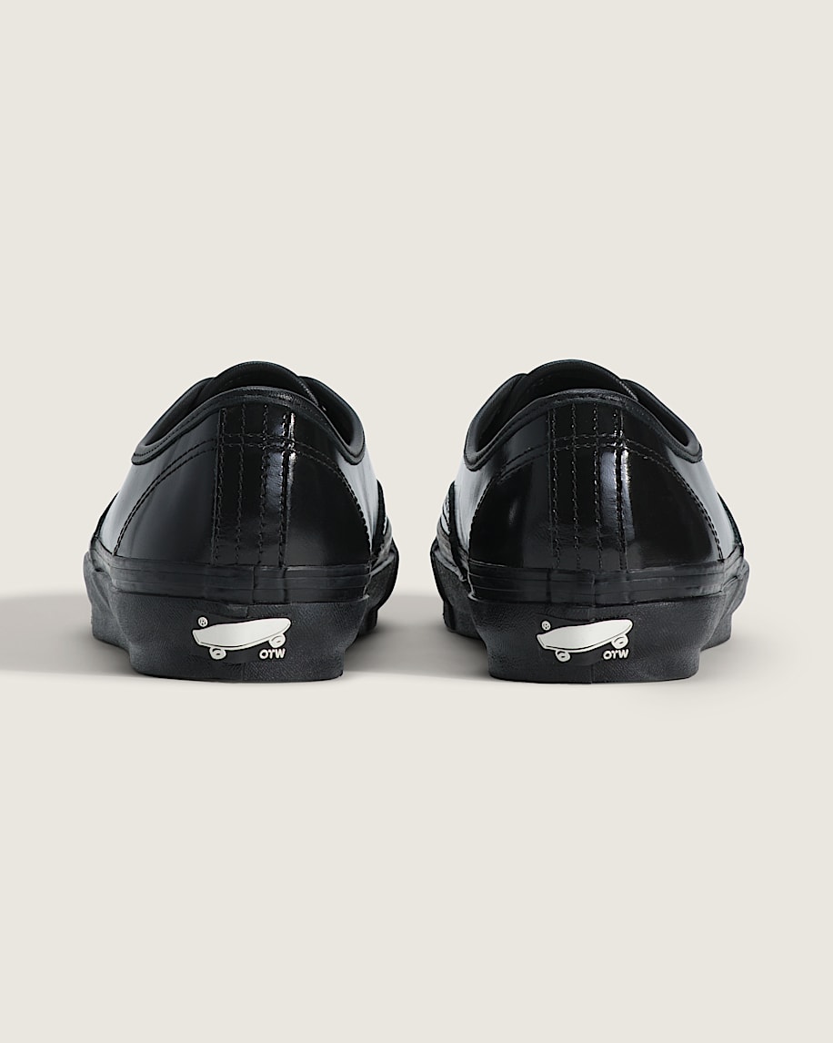 OTW Authentic 44 Siped Vibram VANS Gloss Leather Brogue Black ALT3