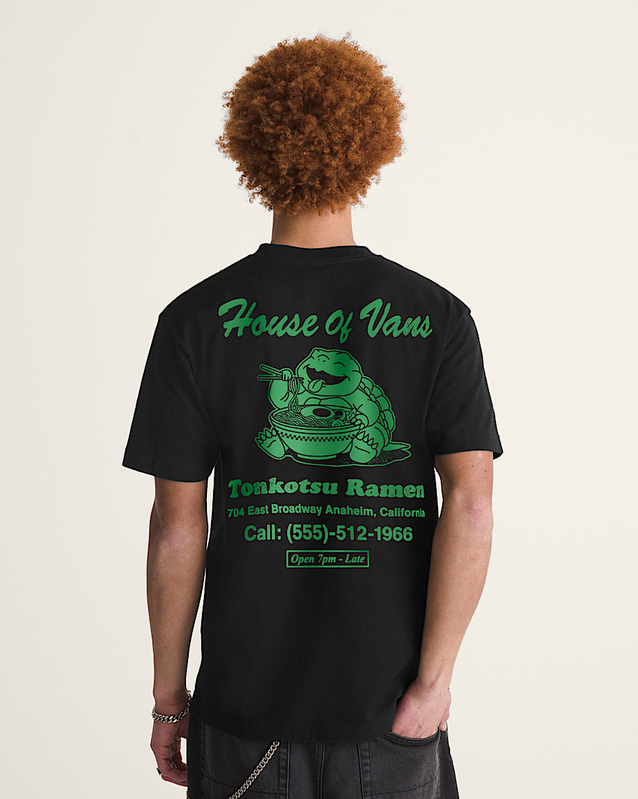 Hot Ramen TShirt VANS Black ALT3