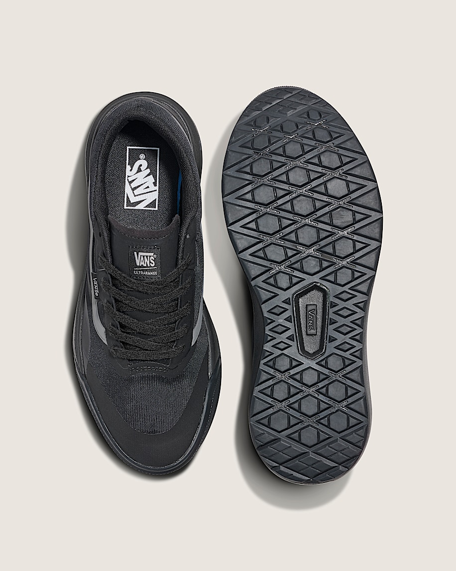 UltraRange 20 Shoe VANS Blackout ALT2