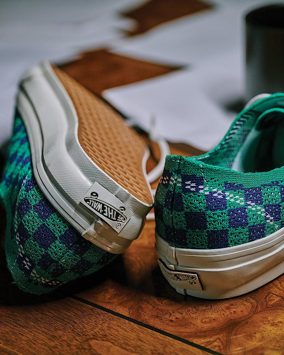 Premium Authentic Checkerboard Shoe VANS Checkerboard Green  Navy Blue ALT6