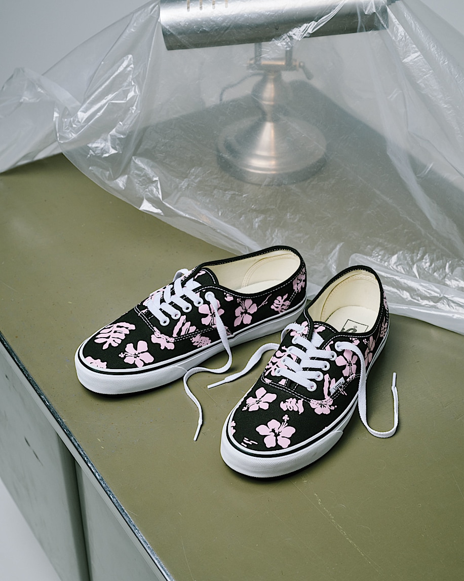 Authentic Shoe VANS Black  Pink ALT4