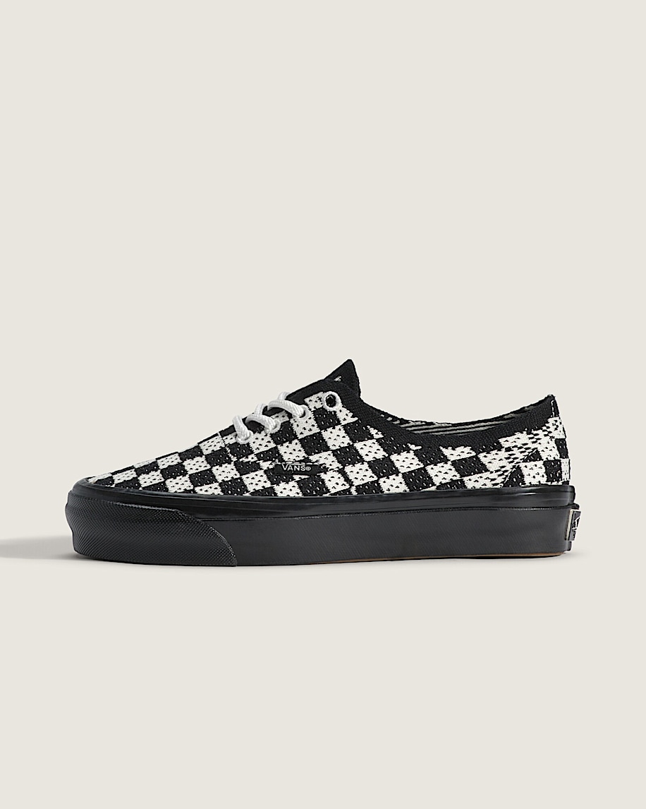 Premium Authentic Checkerboard Shoe VANS Checkerboard Black  Marshmallow White HERO