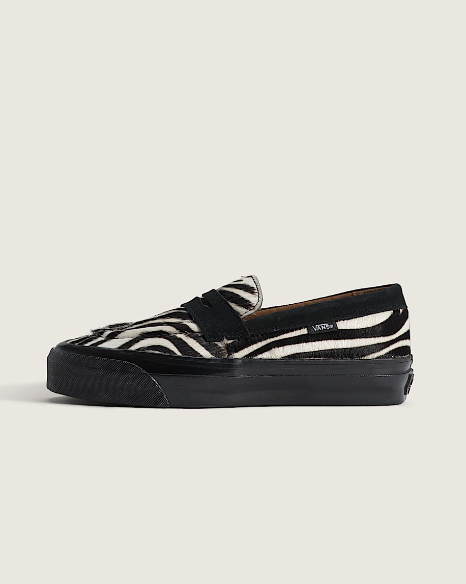 Premium Loafer VANS Zebra Black  White HERO