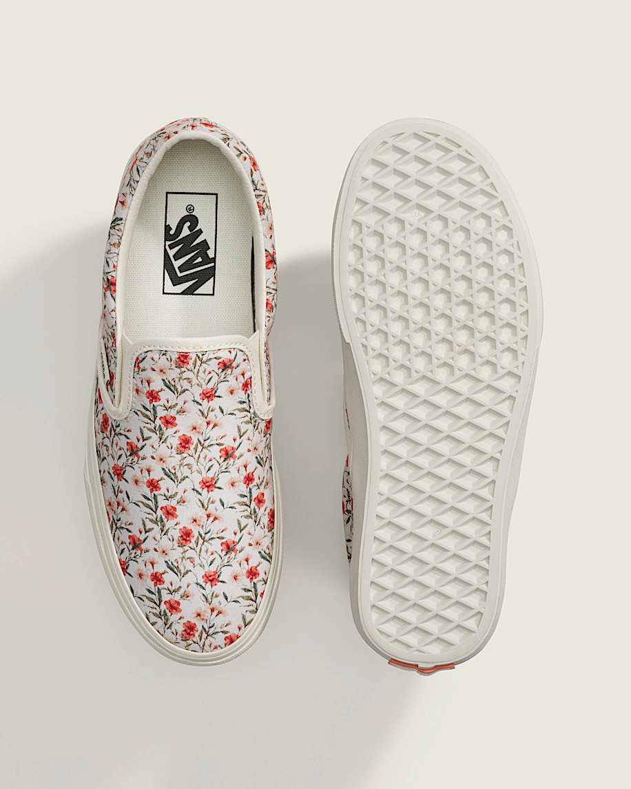 Classic SlipOn Shoe VANS Marshmallow White ALT2