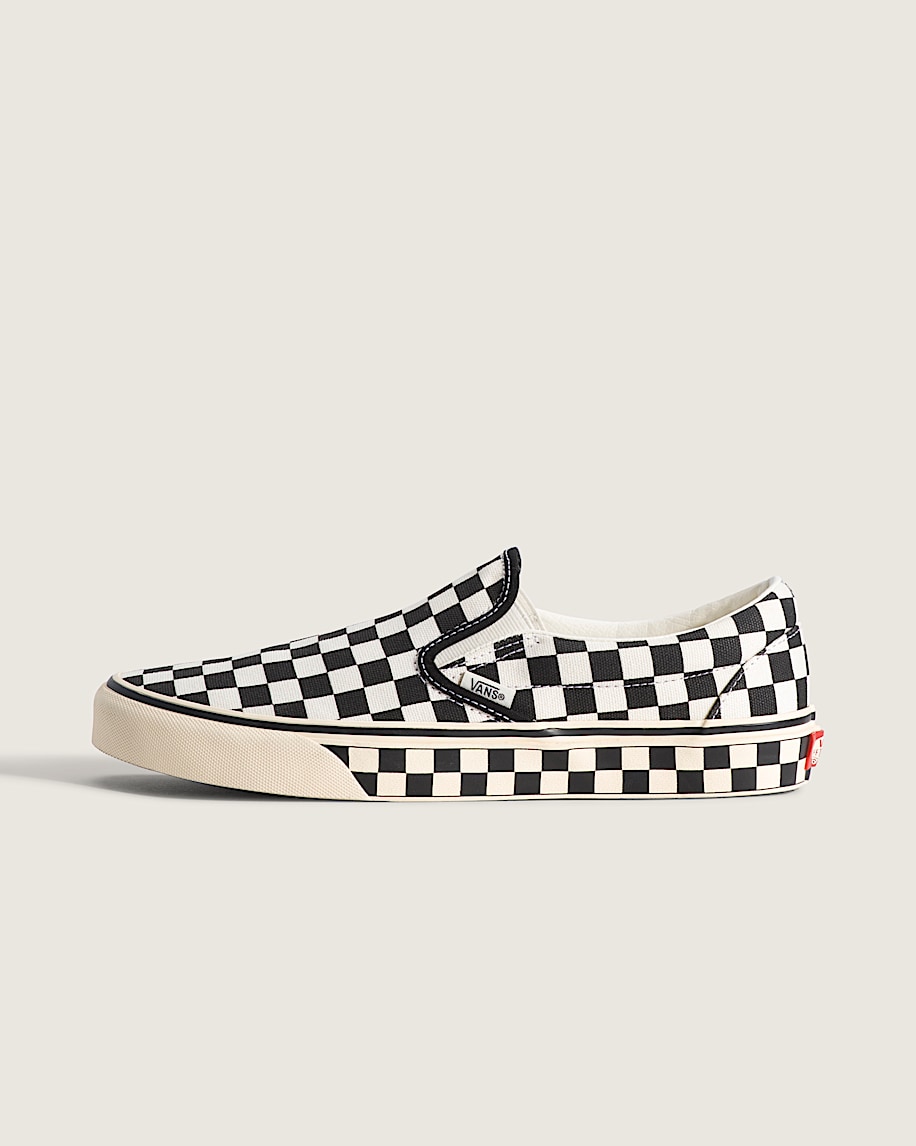 Classic SlipOn Checkerboard Shoe VANS Checkerboard Black  Marshmallow White HERO